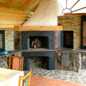 Мангальний комплекс "Карпатянка"