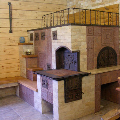 Лежанка з літньою кухнею та пікним п"єцом