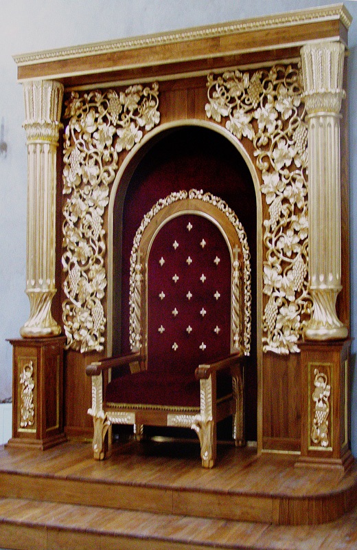 Сакральні меблі