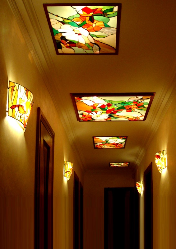 Вітражні лампи