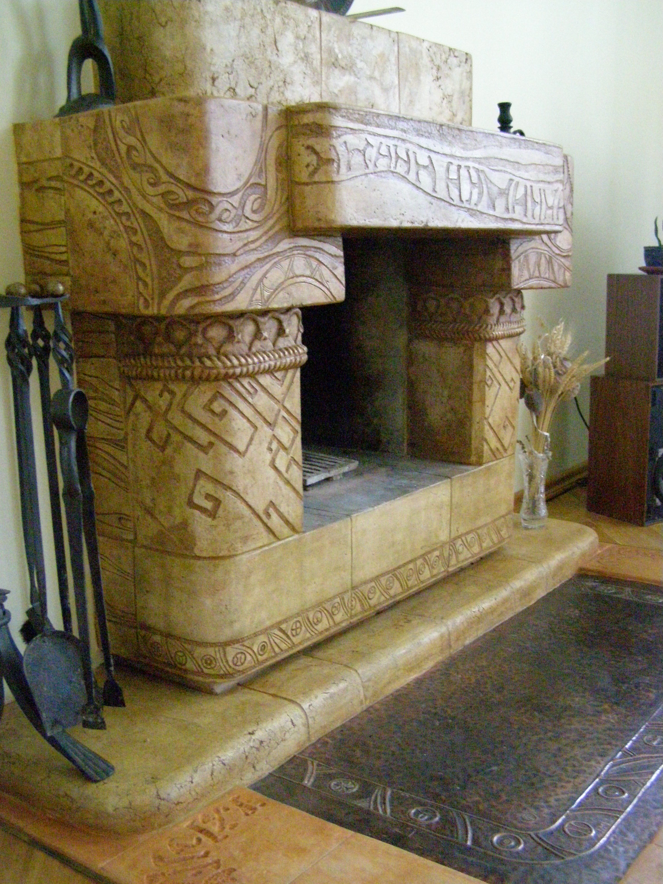 Камін "Трипільський"